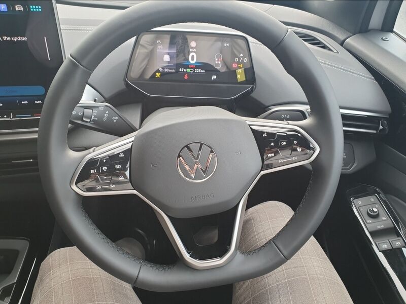 More views of Volkswagen ID.4