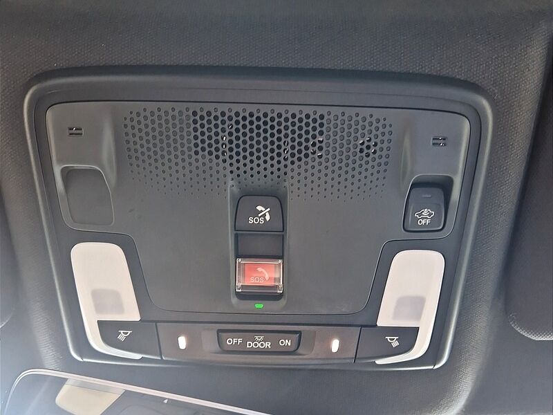 More views of Honda e:Ny1