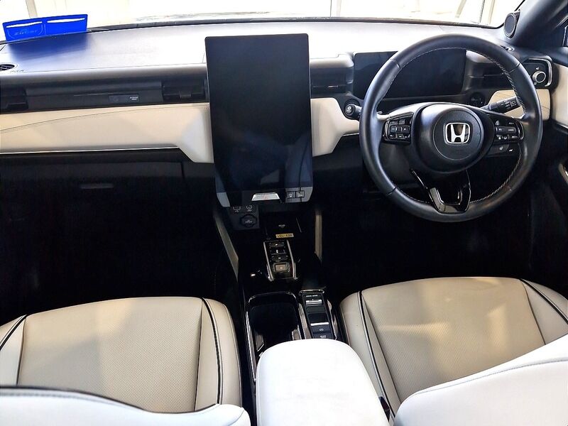 More views of Honda e:Ny1