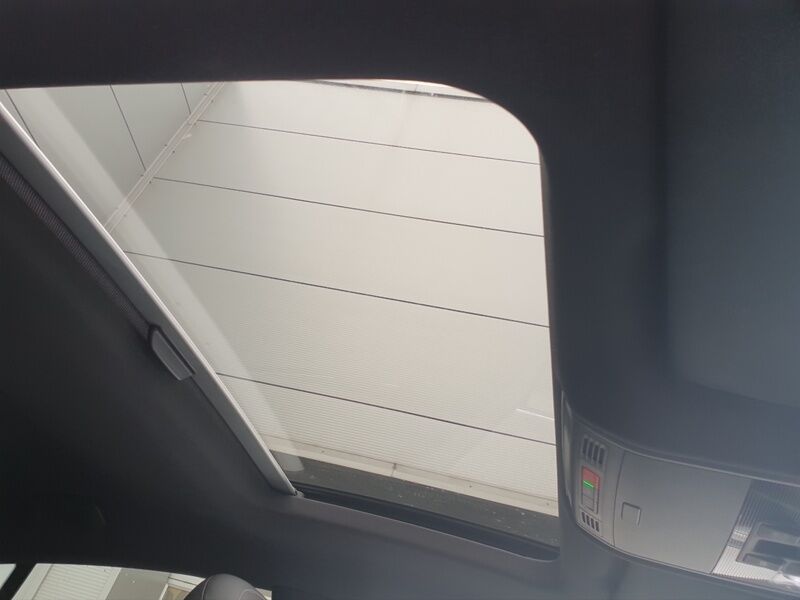 More views of Volkswagen Arteon