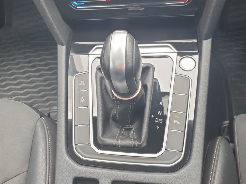 More views of Volkswagen Arteon