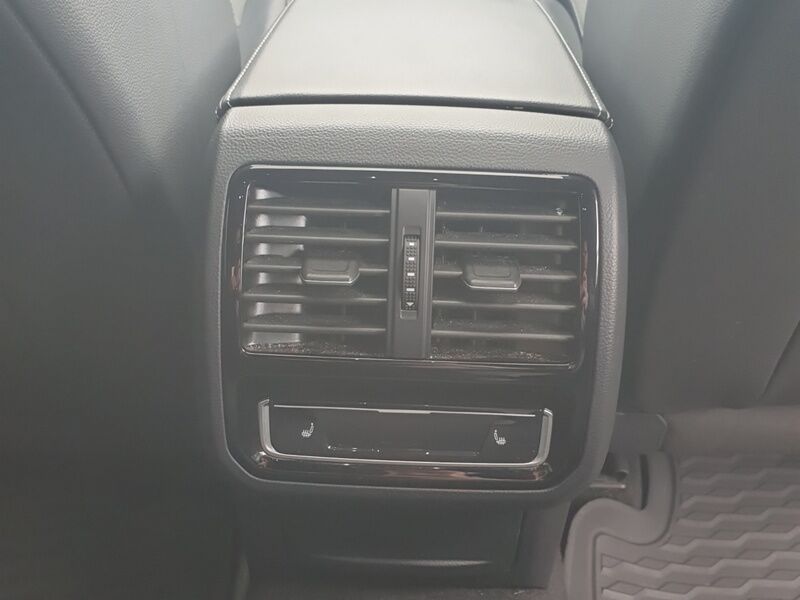 More views of Volkswagen Arteon