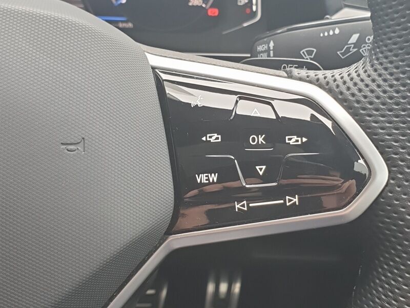 More views of Volkswagen Arteon