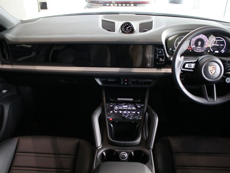 More views of Porsche Cayenne