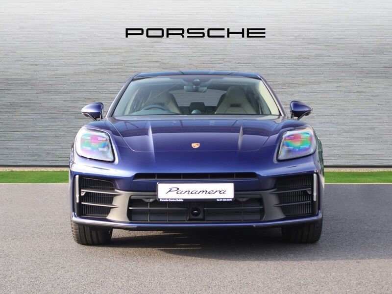 More views of Porsche Panamera