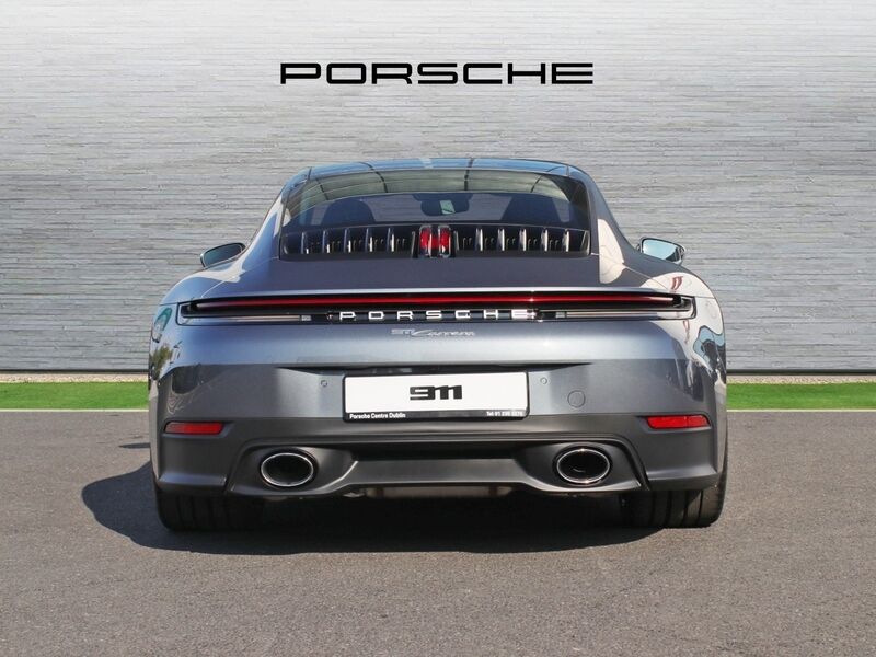 More views of Porsche 911