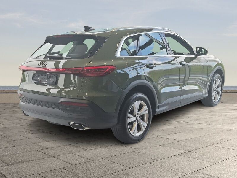 More views of Audi Q5