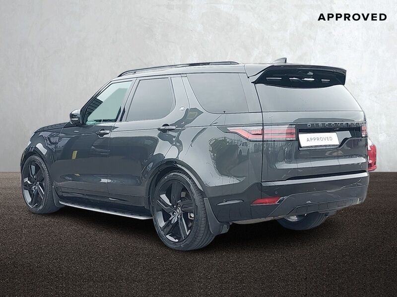 More views of Land Rover Discovery