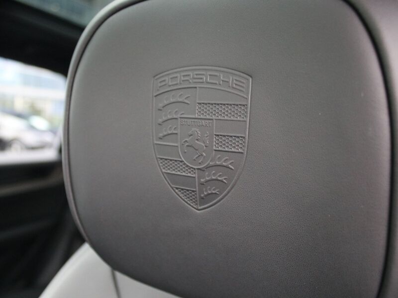 More views of Porsche Cayenne