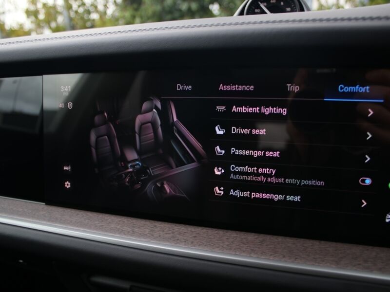 More views of Porsche Cayenne