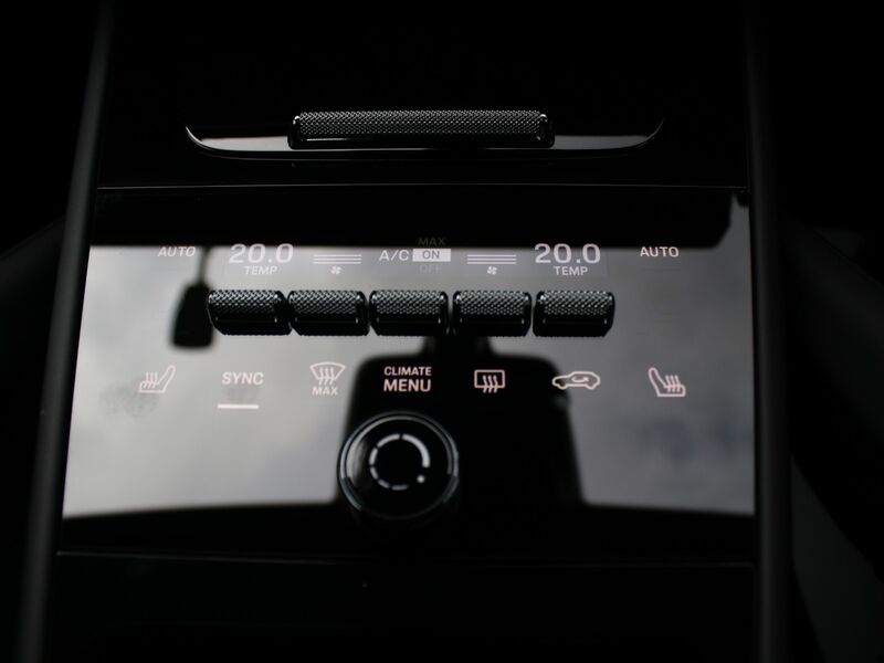 More views of Porsche Cayenne