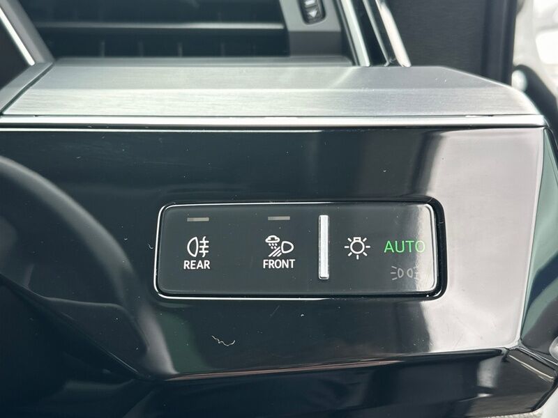 More views of Audi e-tron