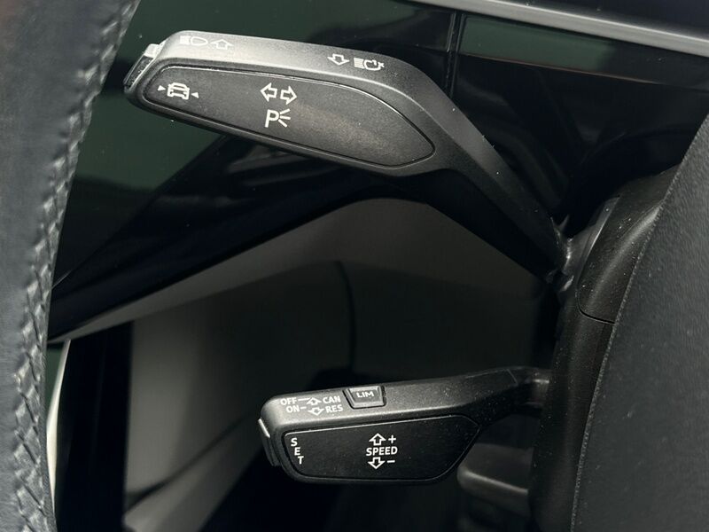 More views of Audi e-tron