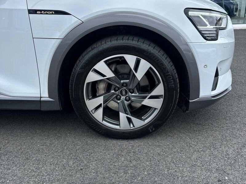 More views of Audi e-tron