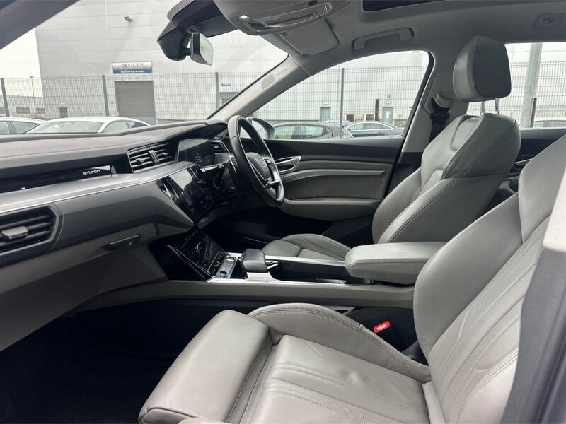 More views of Audi e-tron