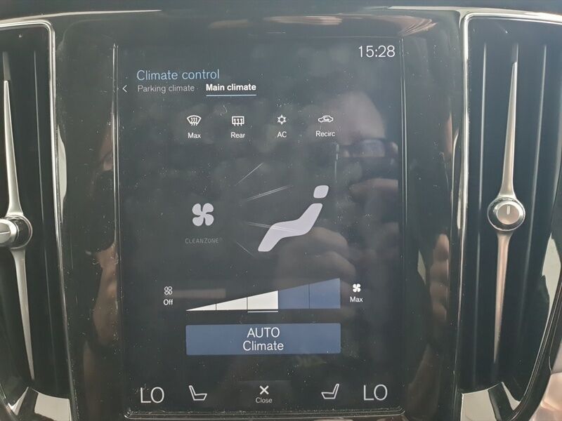 More views of Volvo V60