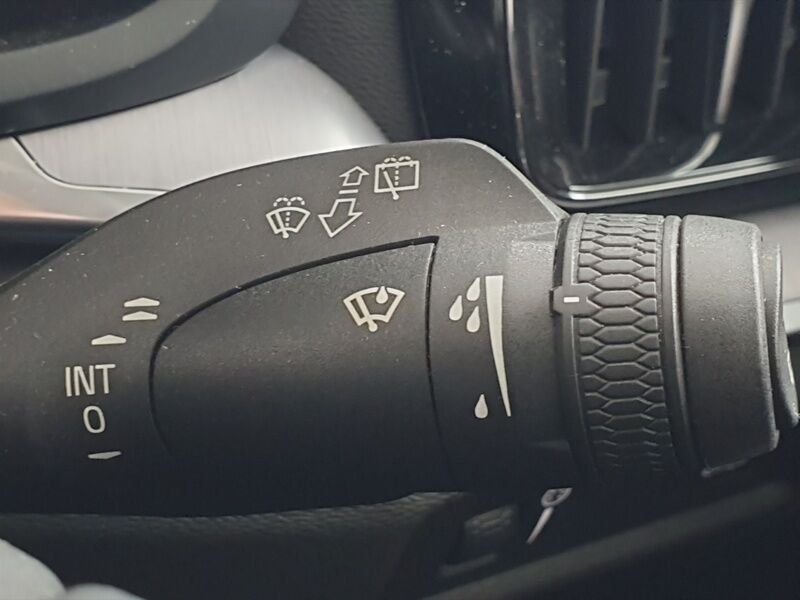 More views of Volvo V60