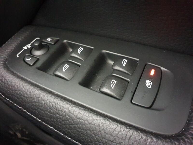 More views of Volvo V60