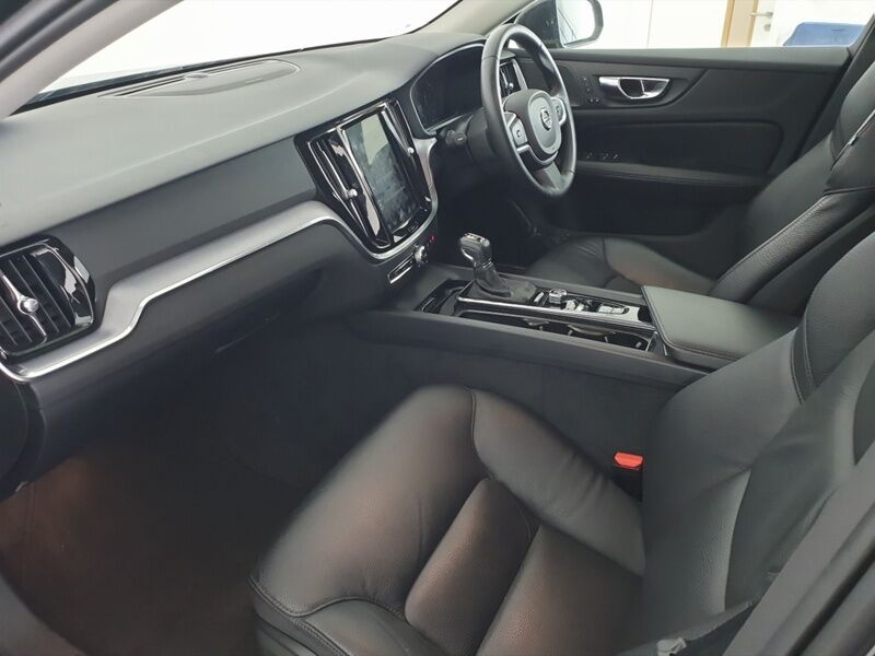 More views of Volvo V60