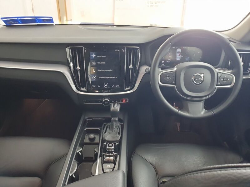 More views of Volvo V60