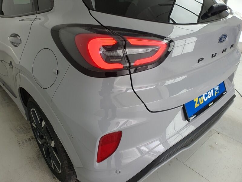 More views of Ford Puma