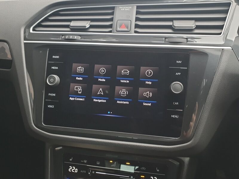 More views of Volkswagen Tiguan