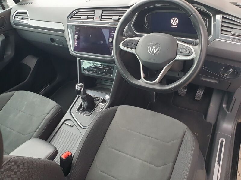 More views of Volkswagen Tiguan