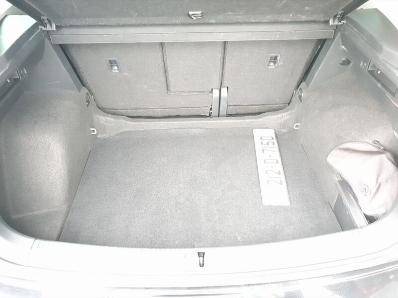 More views of Volkswagen Tiguan