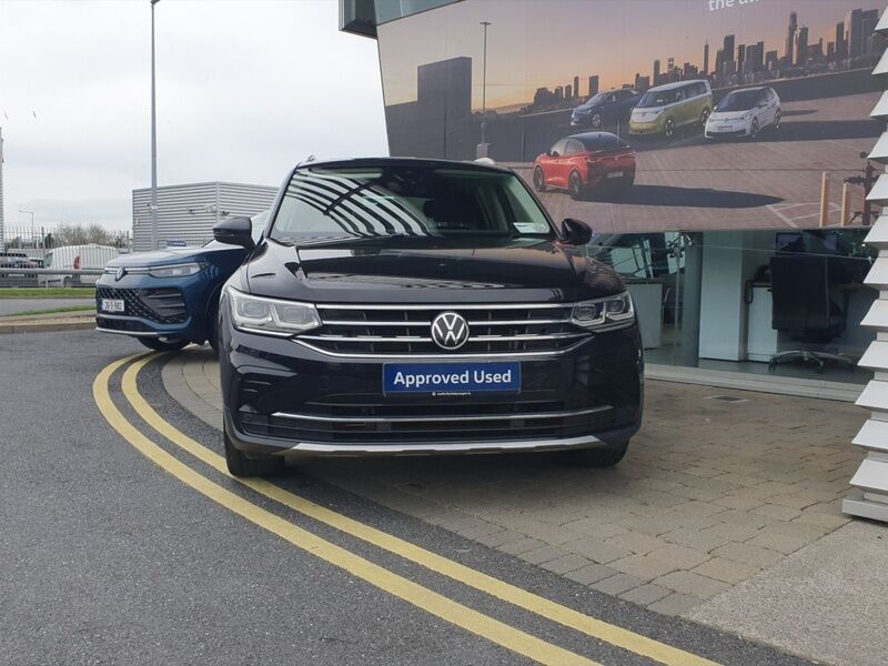 More views of Volkswagen Tiguan