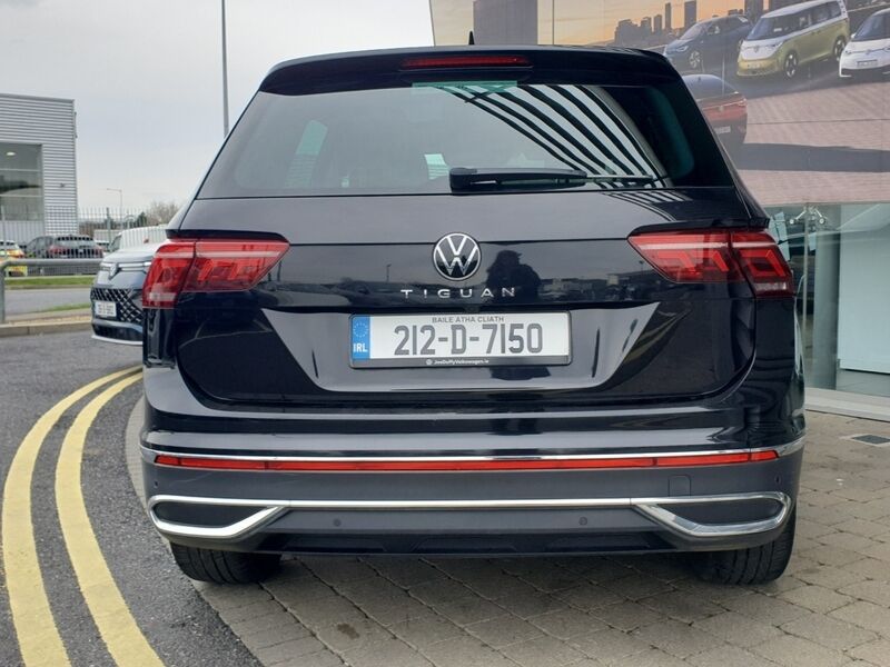 More views of Volkswagen Tiguan