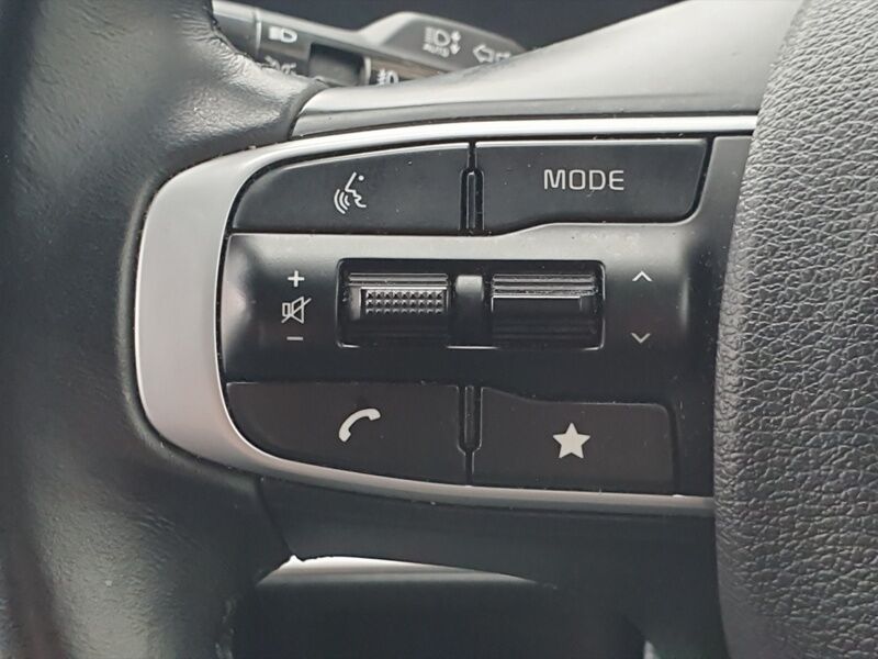 More views of Kia Sportage