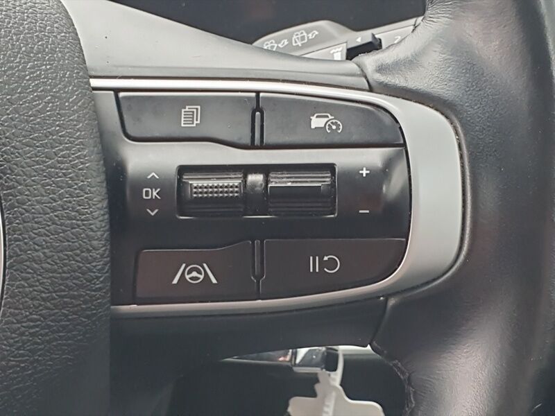 More views of Kia Sportage
