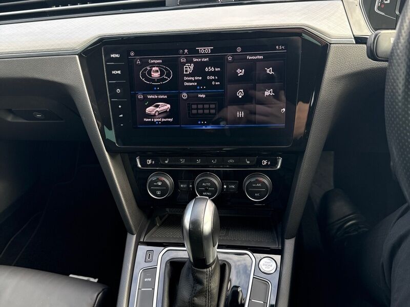 More views of Volkswagen Passat