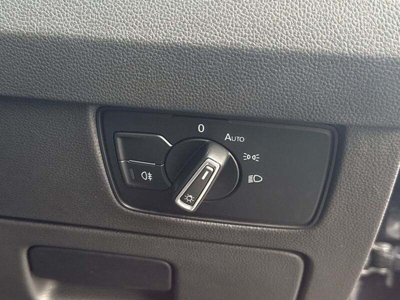 More views of Volkswagen Passat