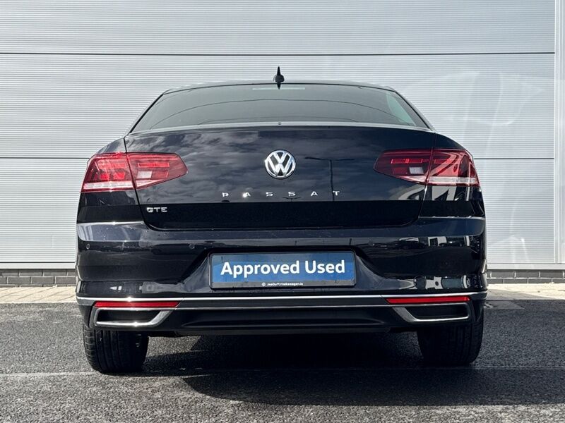 More views of Volkswagen Passat