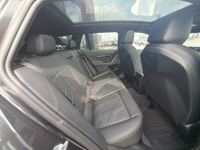 More views of BMW 5-Series