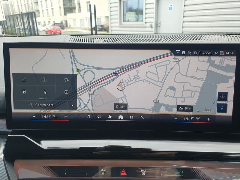 More views of BMW i5