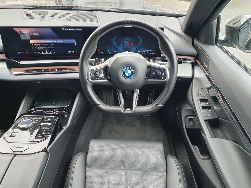 More views of BMW i5