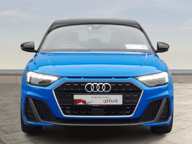 More views of Audi A1