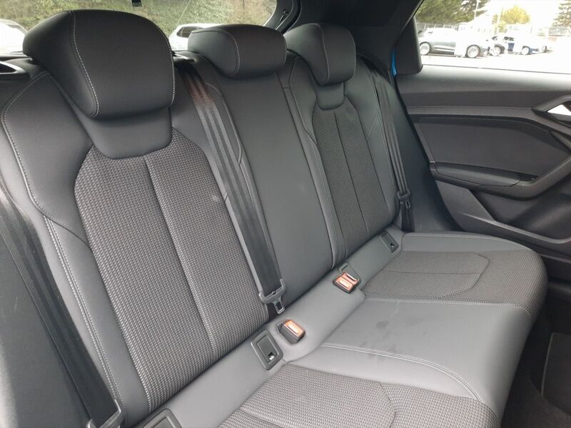 More views of Audi A1