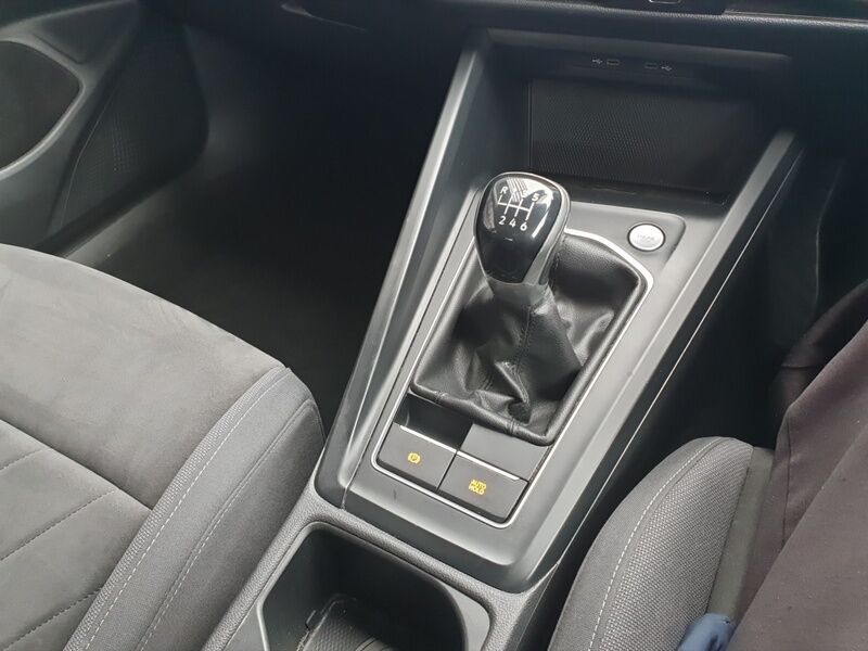 More views of Volkswagen Golf