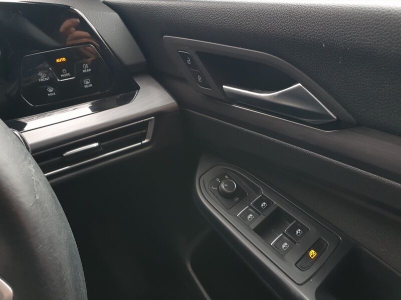 More views of Volkswagen Golf