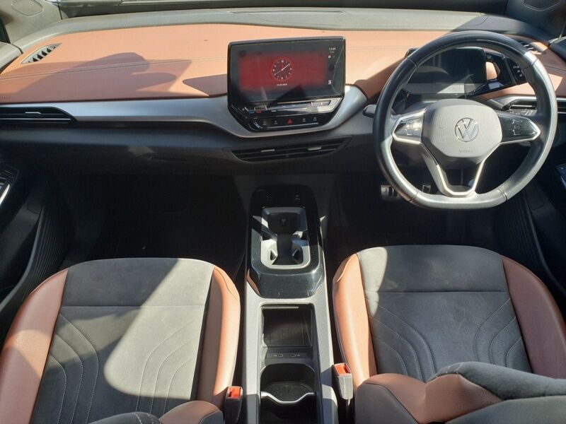 More views of Volkswagen ID.4