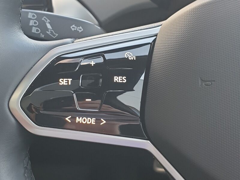 More views of Volkswagen ID.5