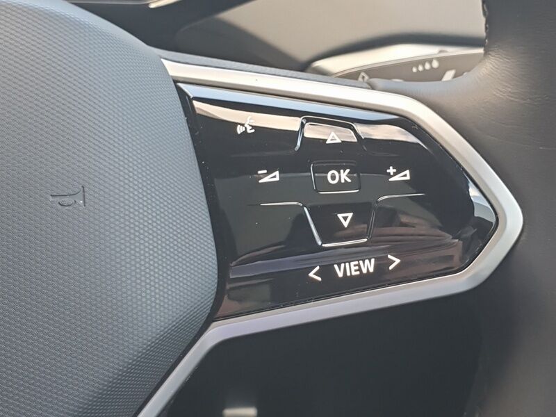 More views of Volkswagen ID.5