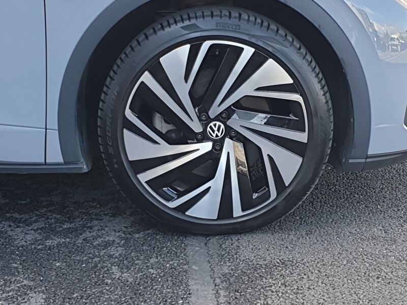 More views of Volkswagen ID.5