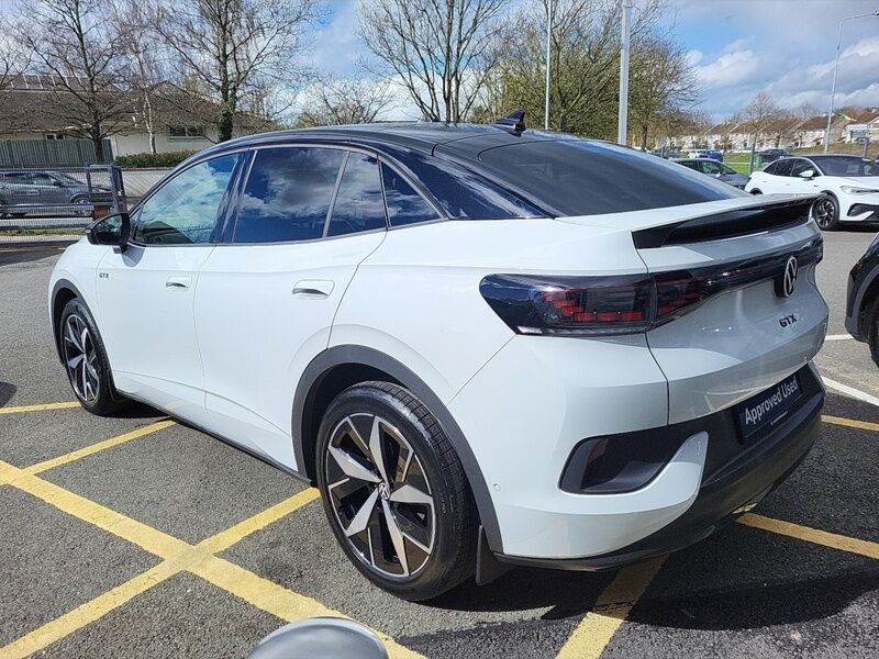 More views of Volkswagen ID.5