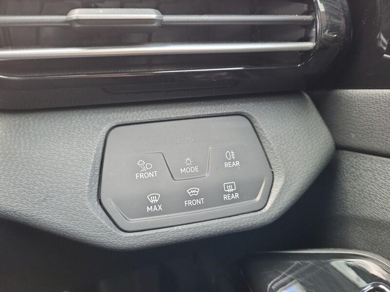 More views of Volkswagen ID.5