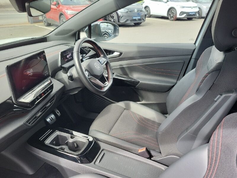 More views of Volkswagen ID.5