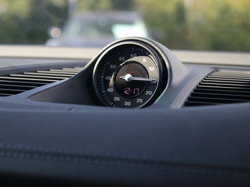 More views of Porsche Macan